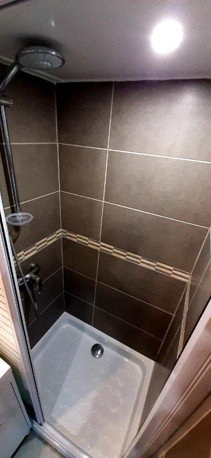 Studio 3 Etoiles Le 102, Aix Les Bains Centre Thermes Palace Le Beau Site Aix-les-Bains Kültér fotó